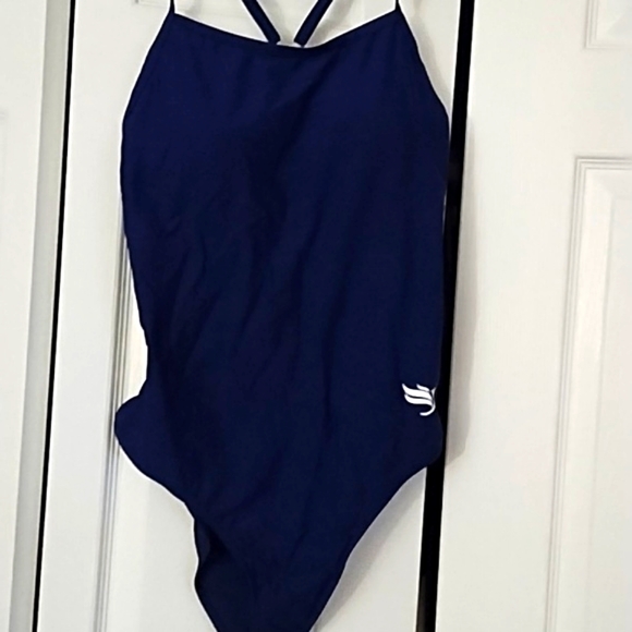Bathing suit - Picture 1 of 2